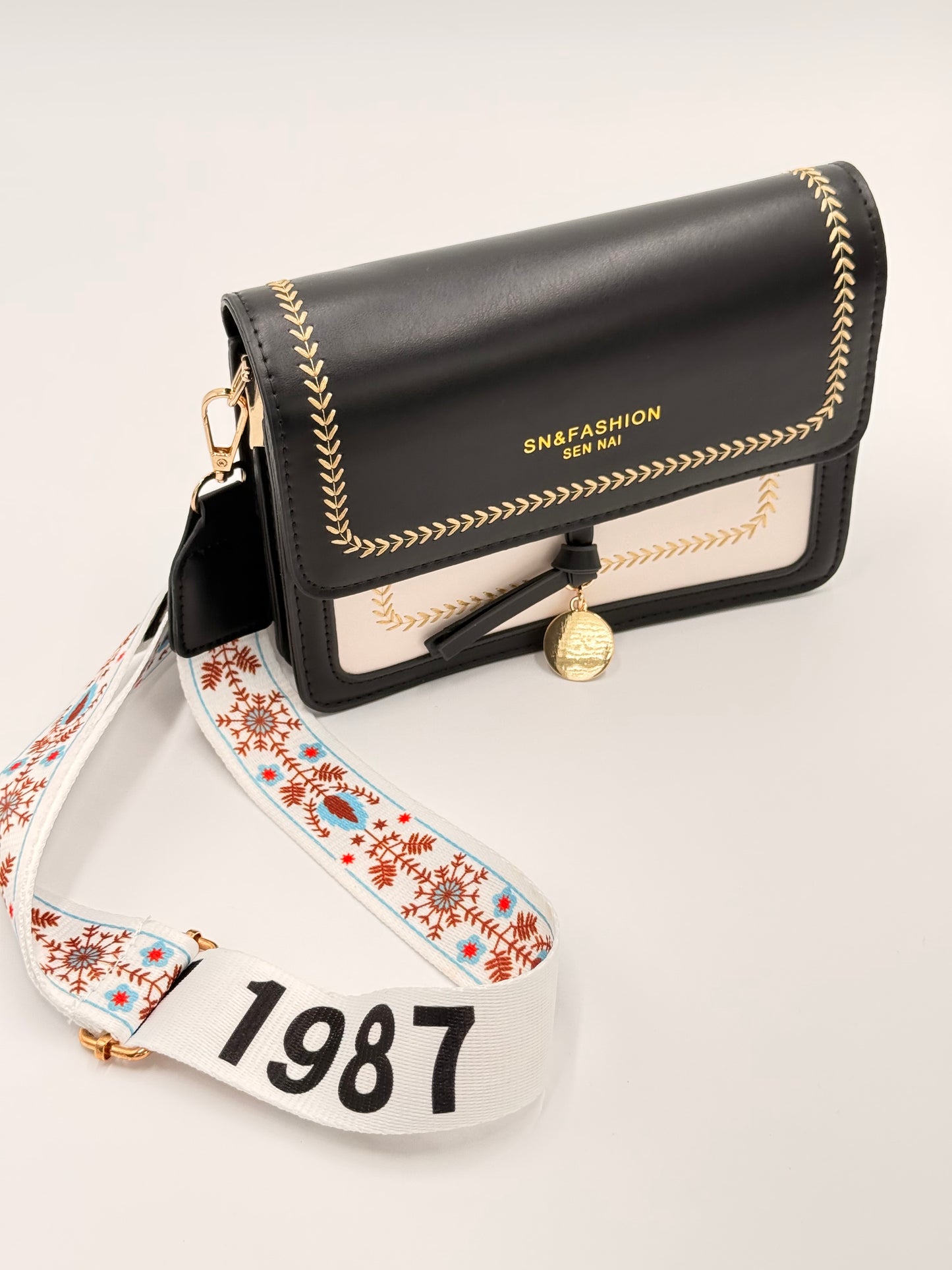 beige black small bag